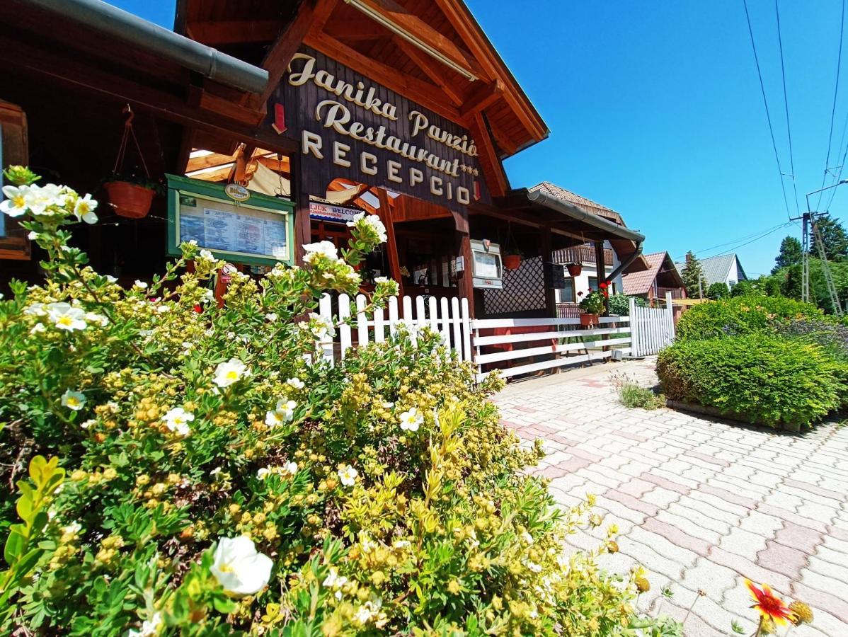 Janika Pension Vonyarcvashegy Exterior foto